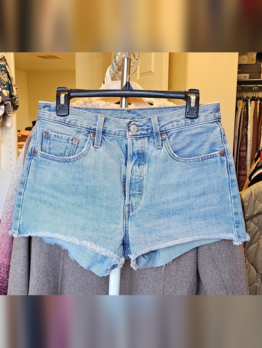 Levi's 501 Denim Shorts. Size 28.